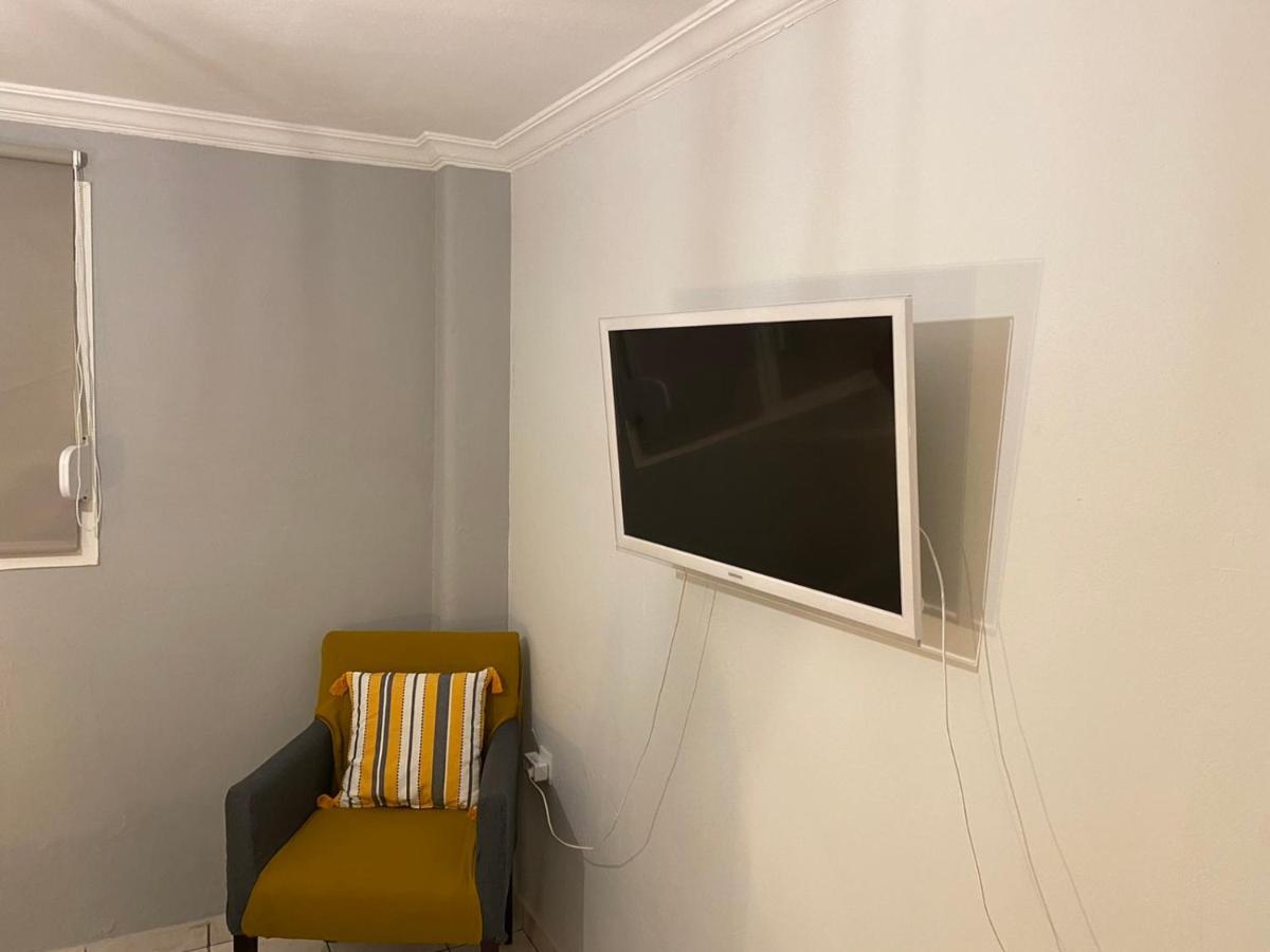 Olas 1-Bedroom Apartment Near The Center Of 아테네 외부 사진